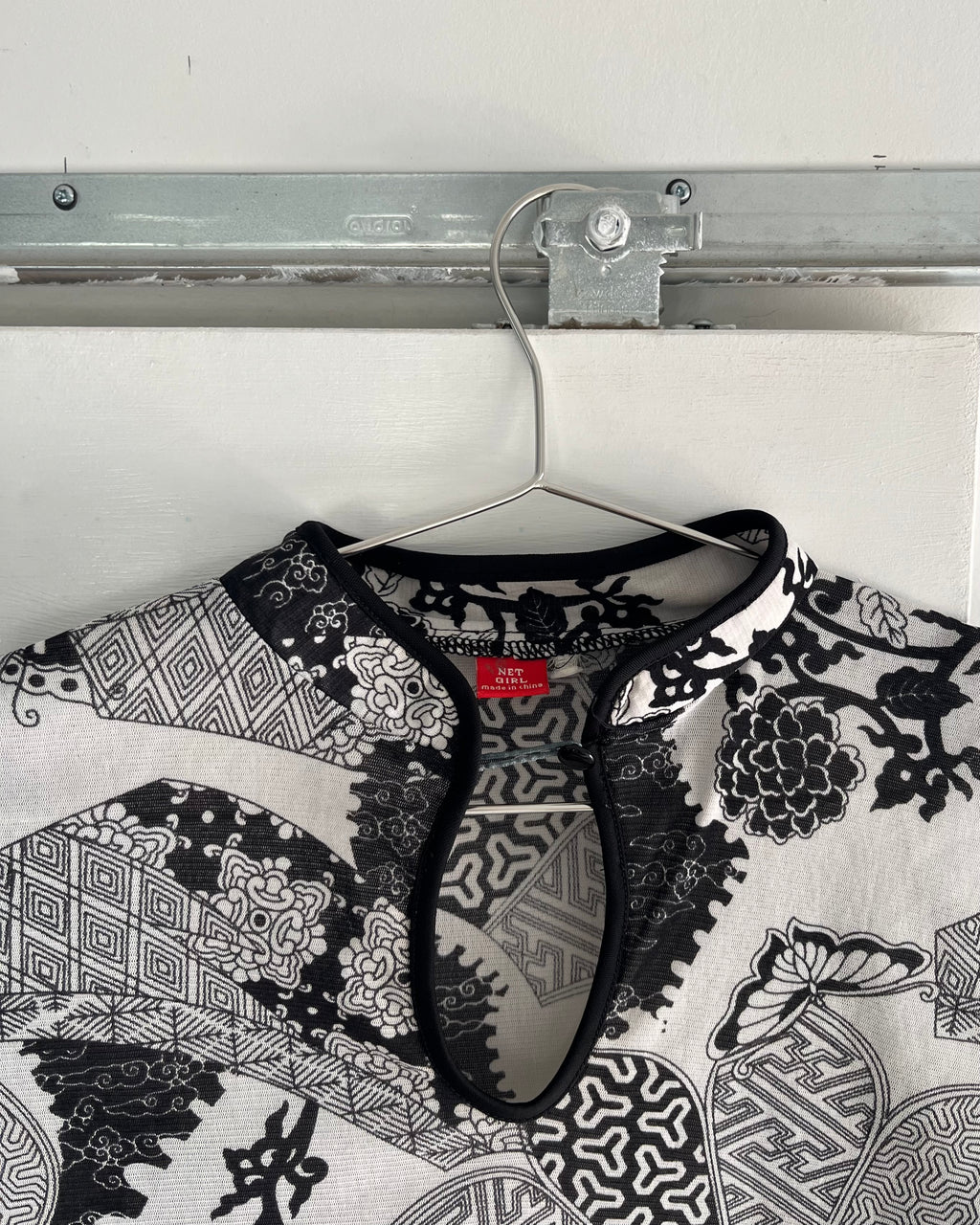 90s black and white mesh top