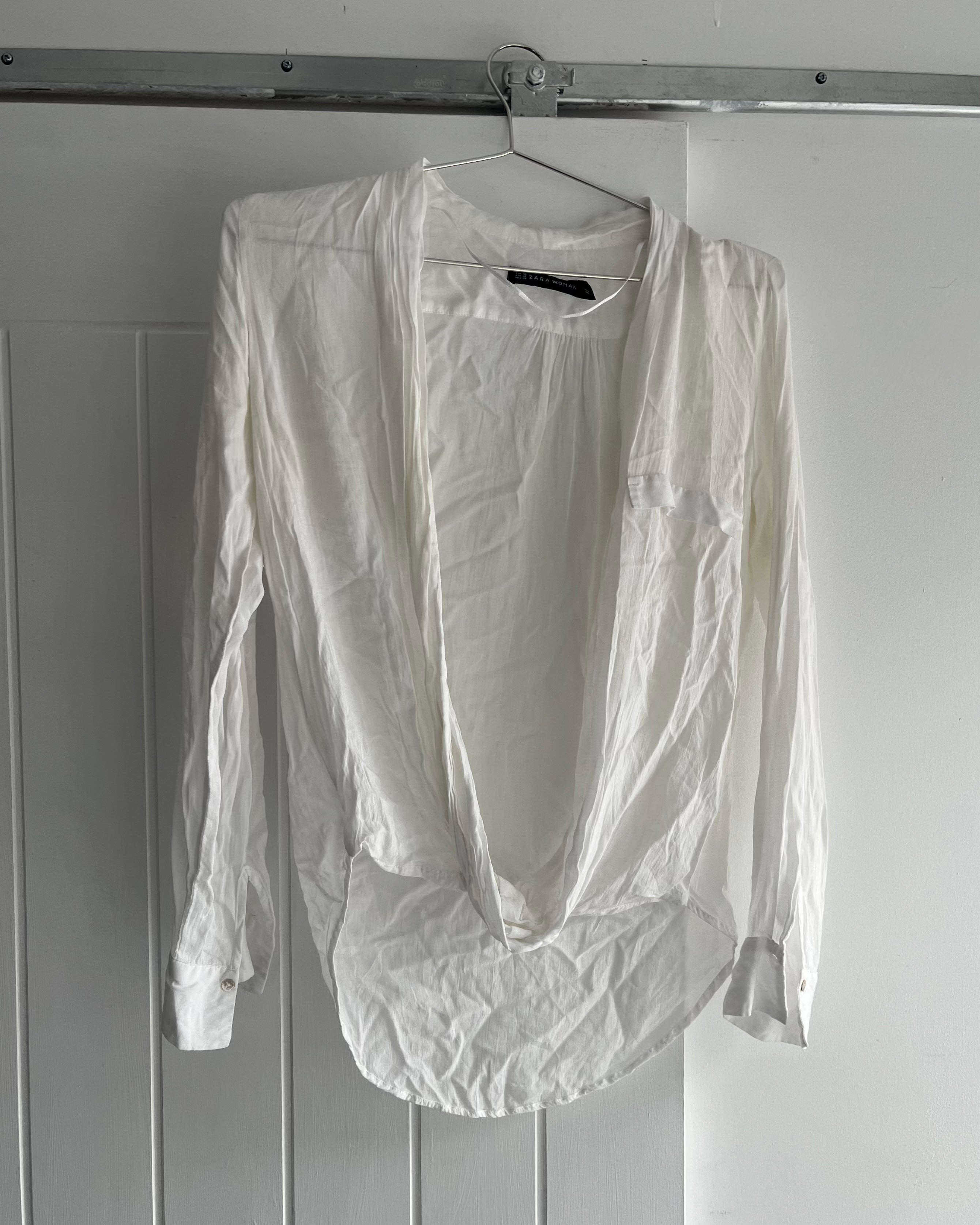 2000s white plunge blouse top
