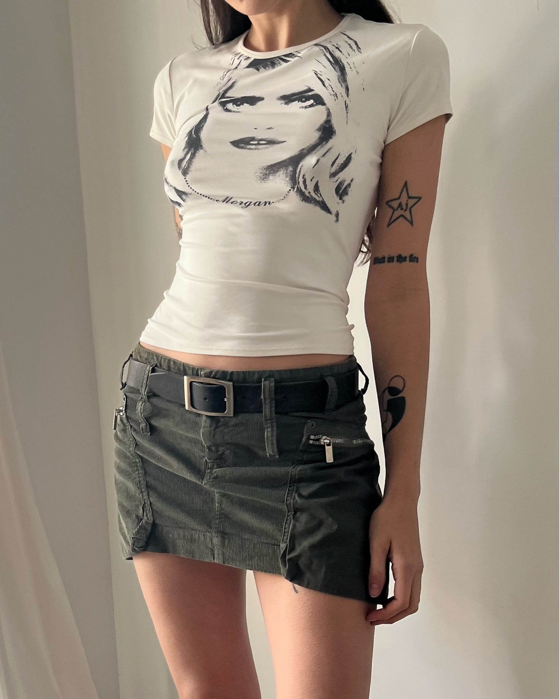 2000s Lady print baby tee