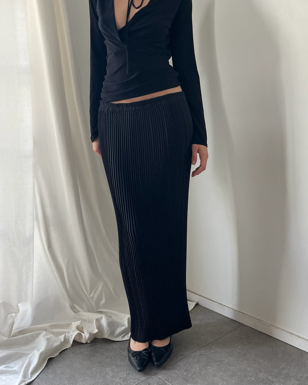 90s micro pleated maxi skirt