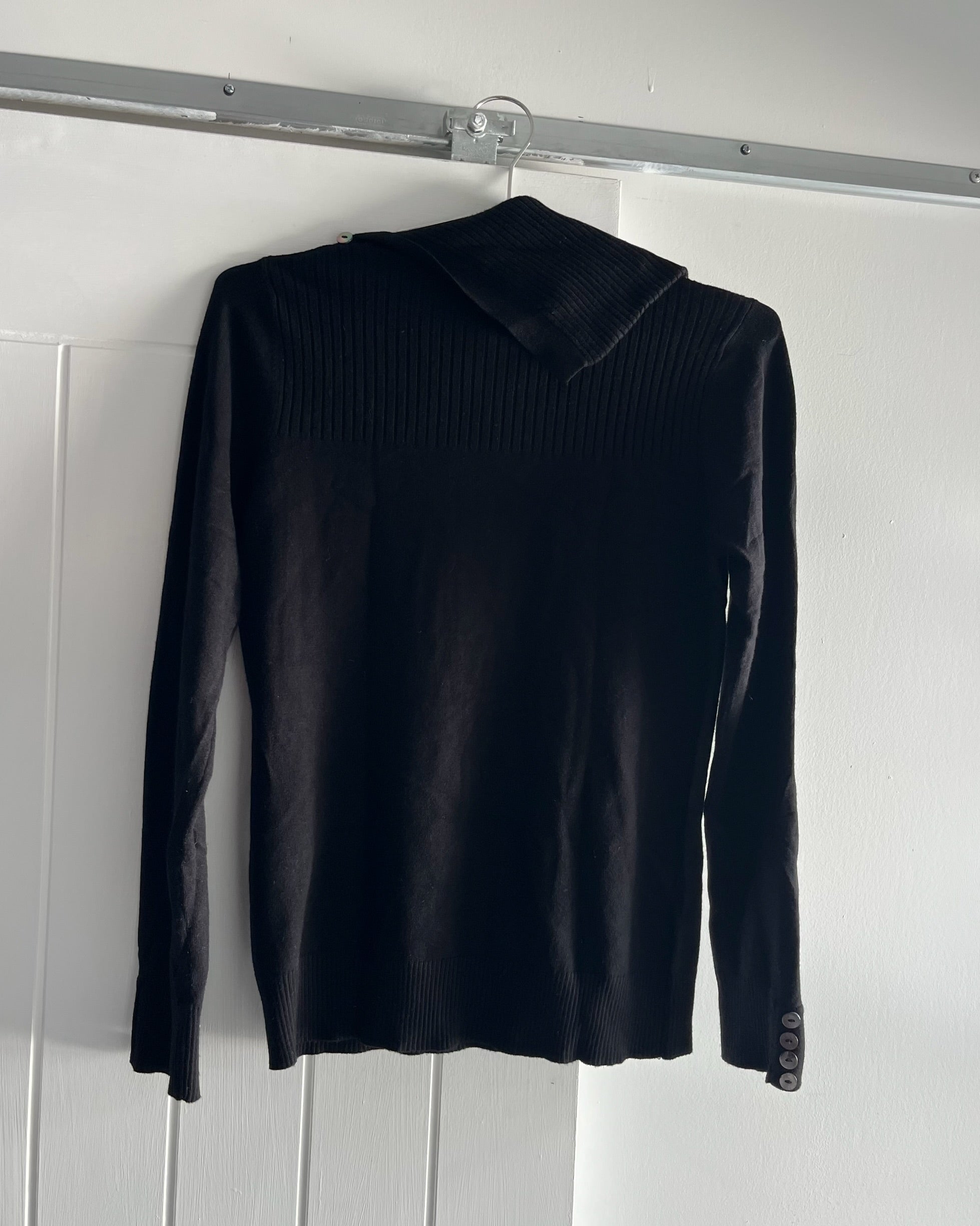 2000s black fold over sweater