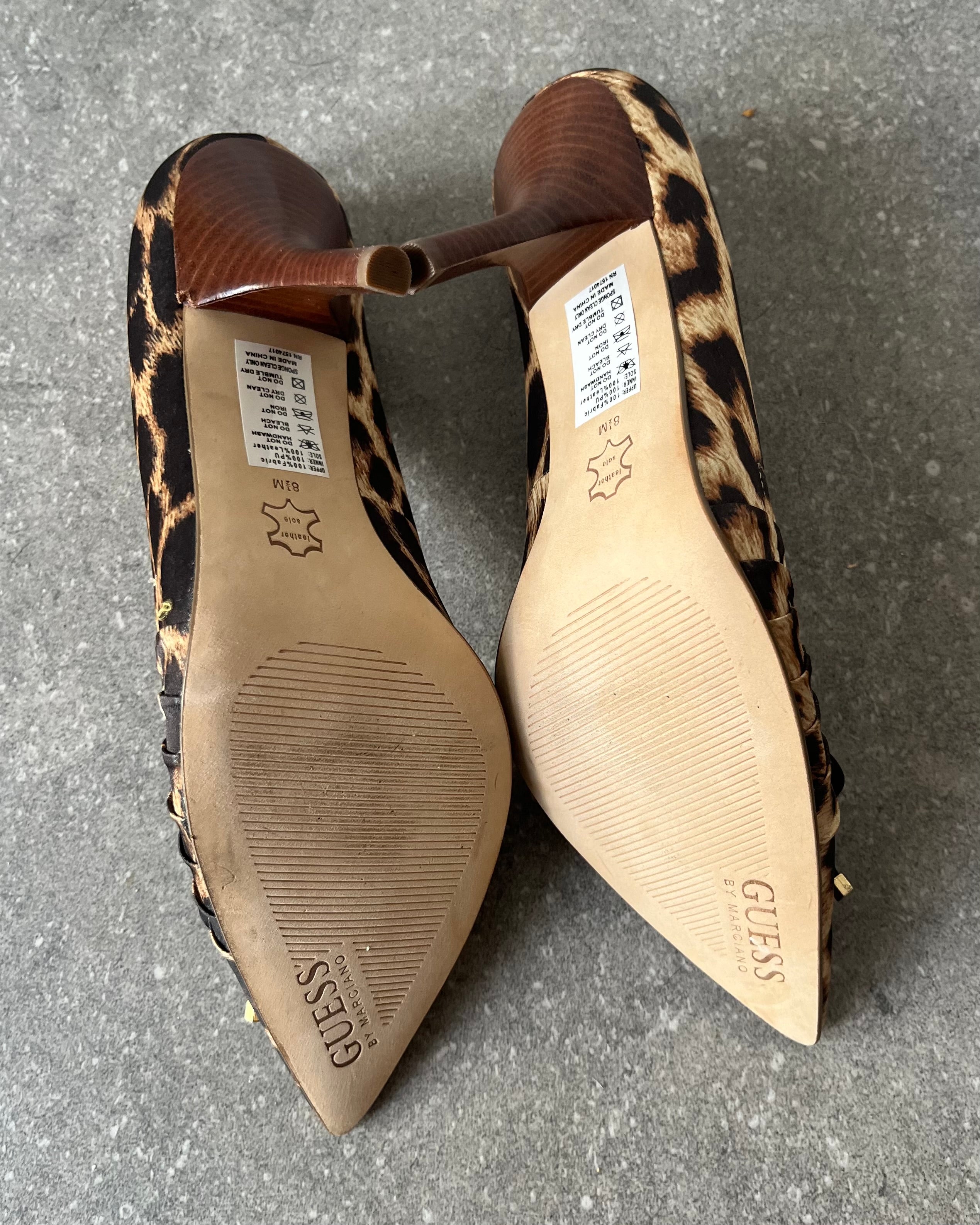 2000s guess leopard kitten heels