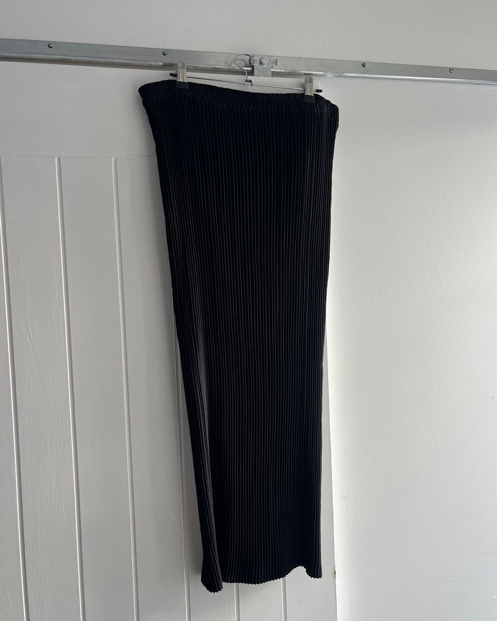 90s micro pleated maxi skirt