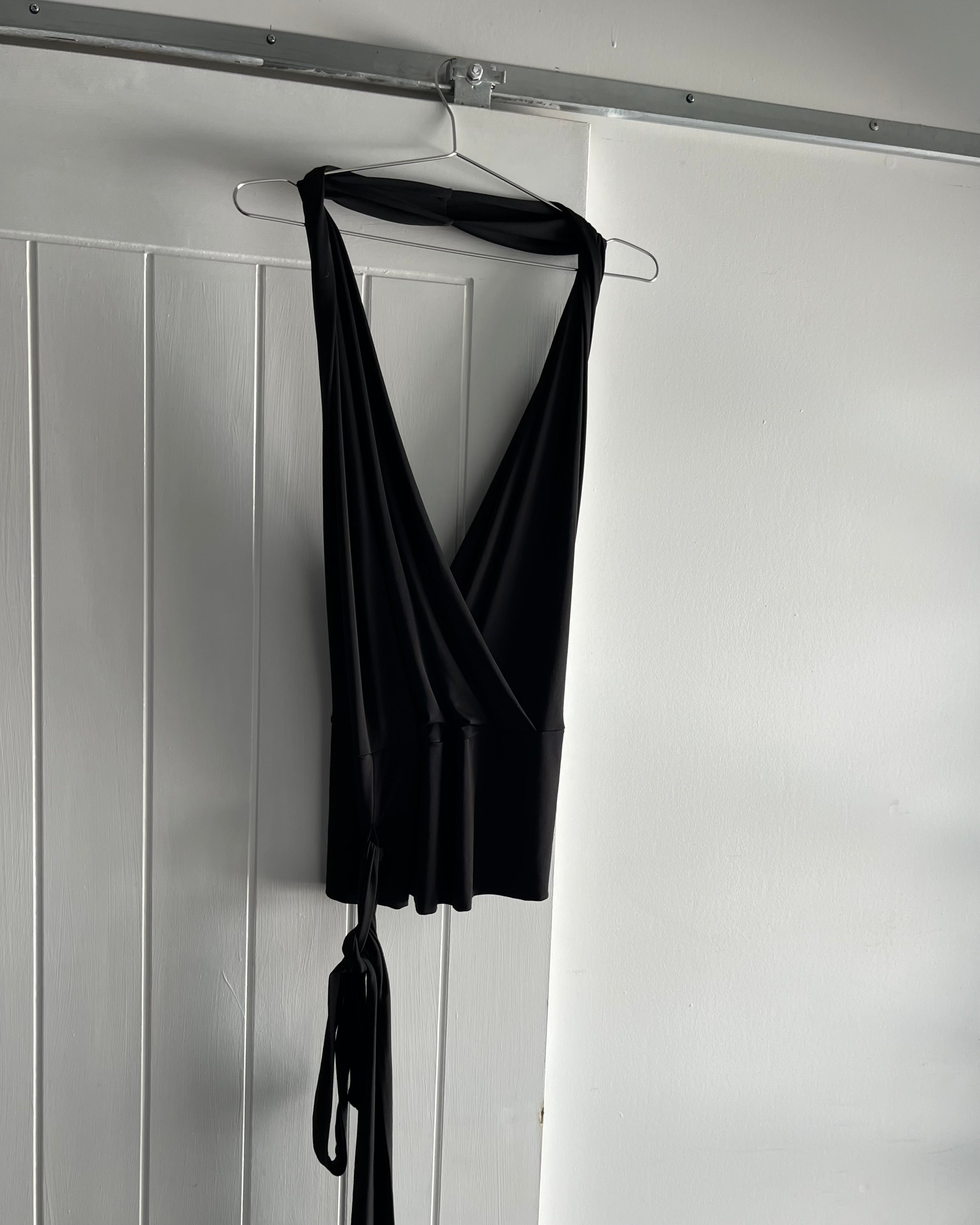 2000s black halter top