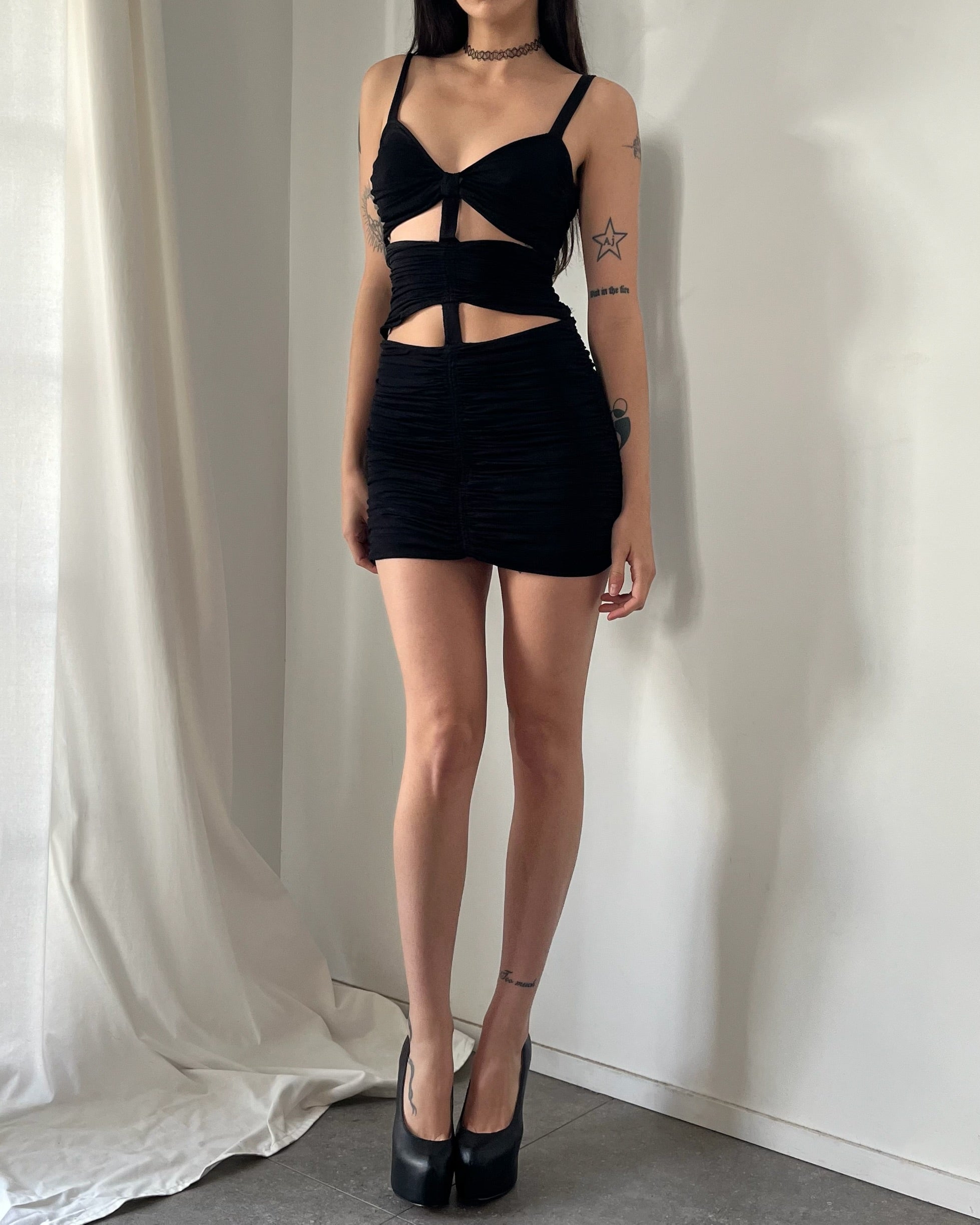 2000s cut out bodycon mini dress