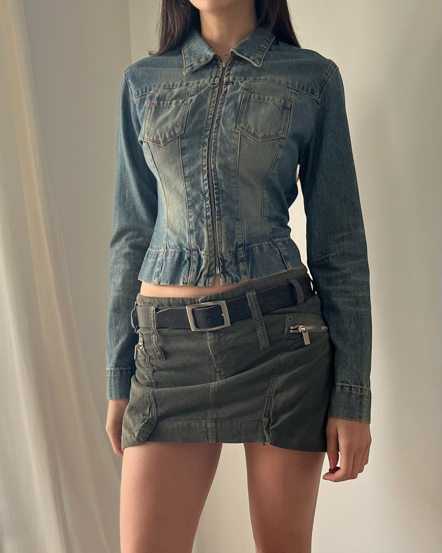 2000s mid wash denim jacket