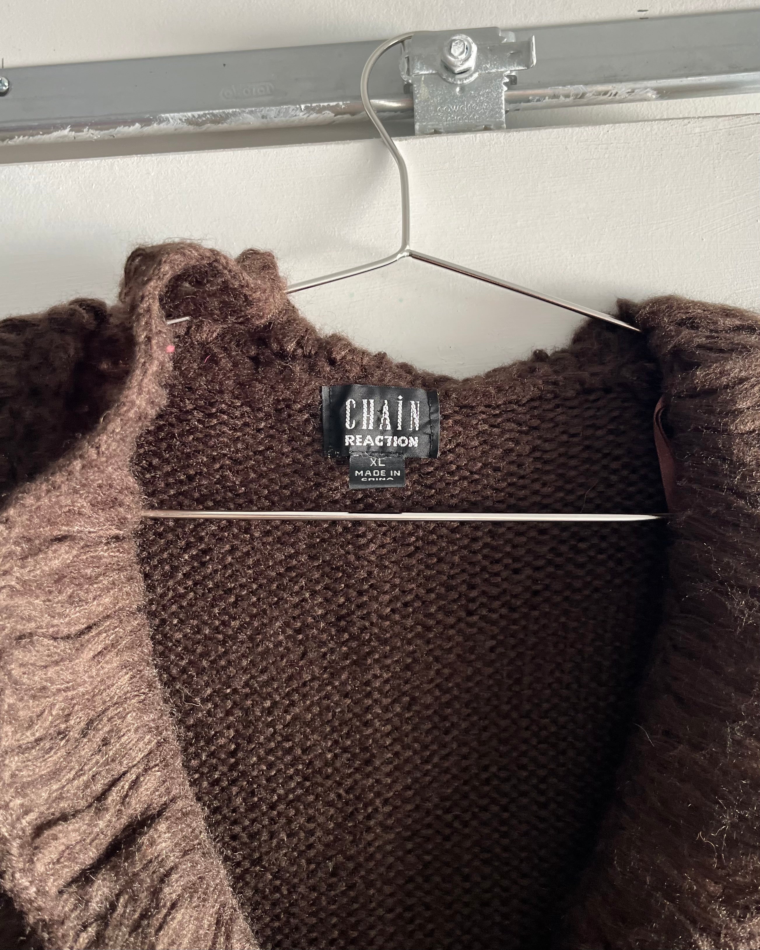 2000s brown button up cardigan.