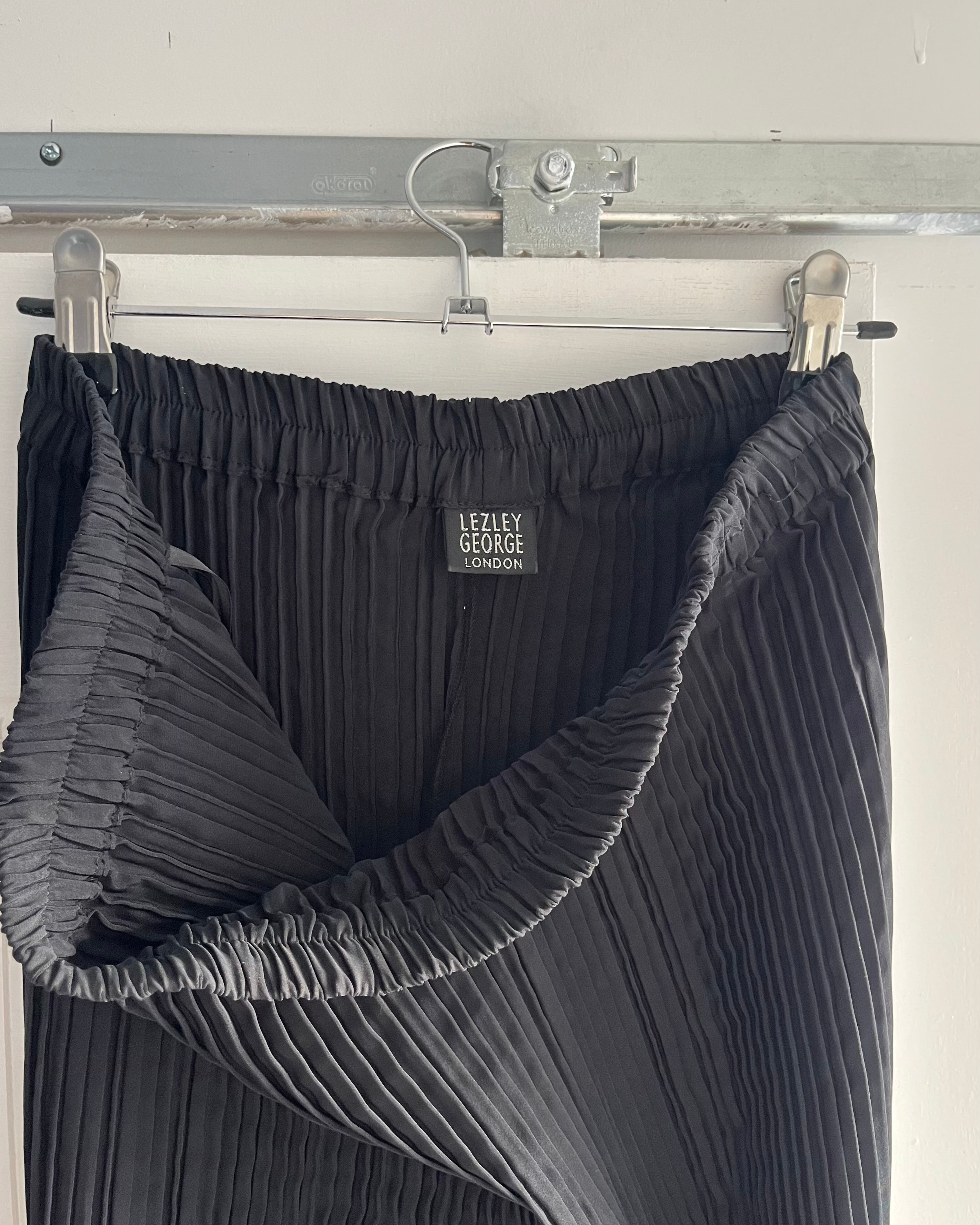 90s micro pleated maxi skirt