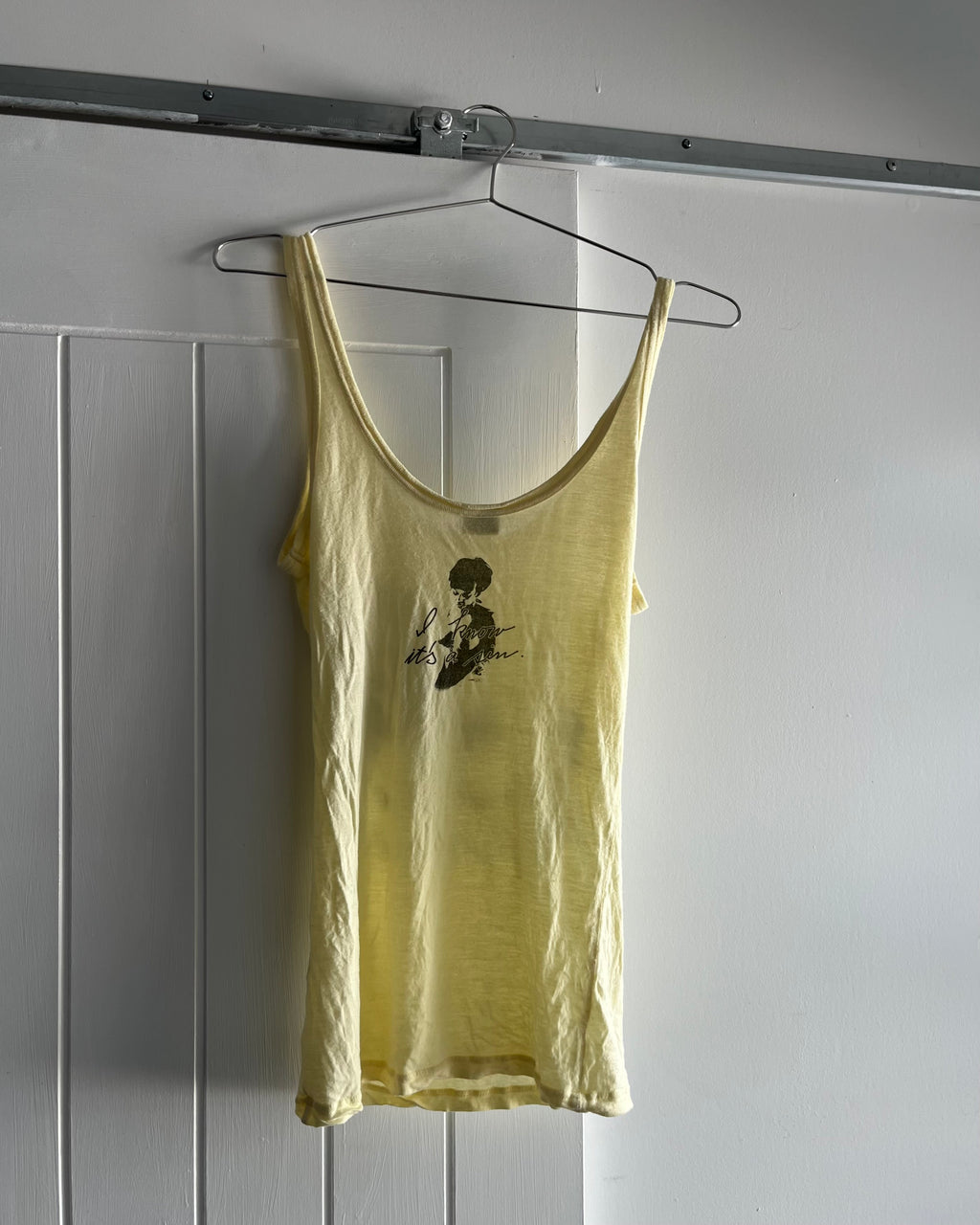 2000s graphic printed tank top