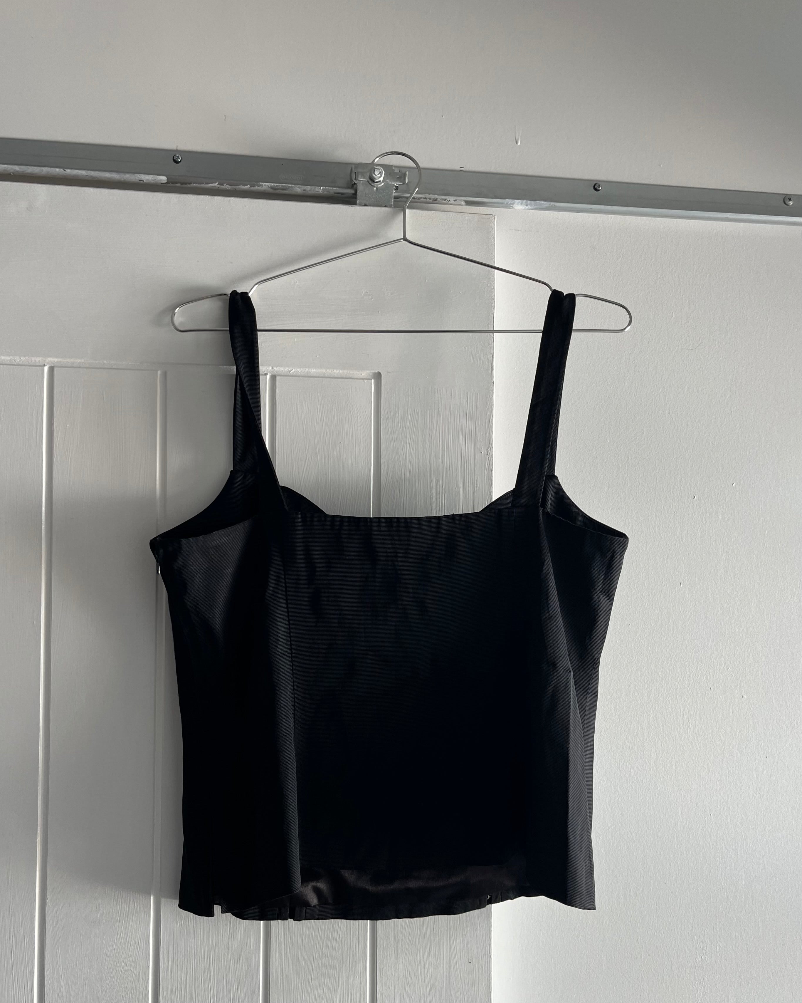 2000s black hook eye corset top