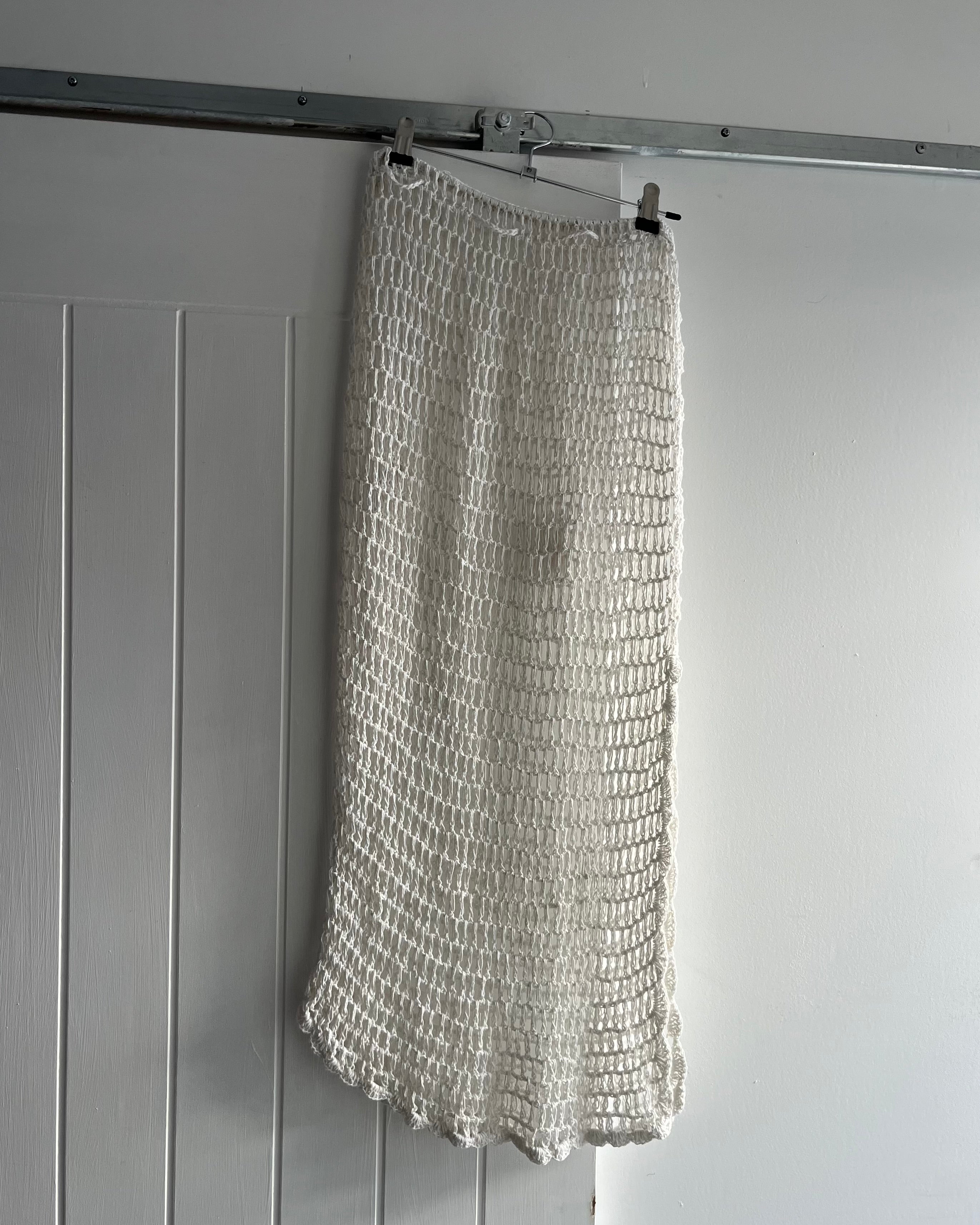 2000s white crochet midi skirt