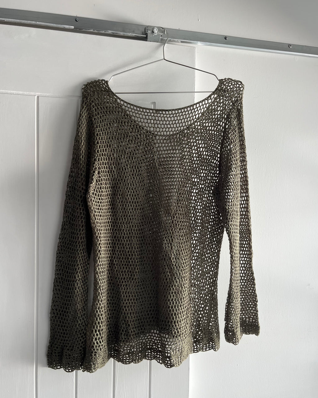 2000s khaki fishnet crochet top