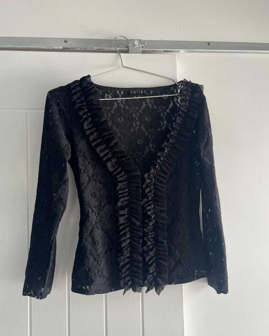 90s black lace long sleeve top