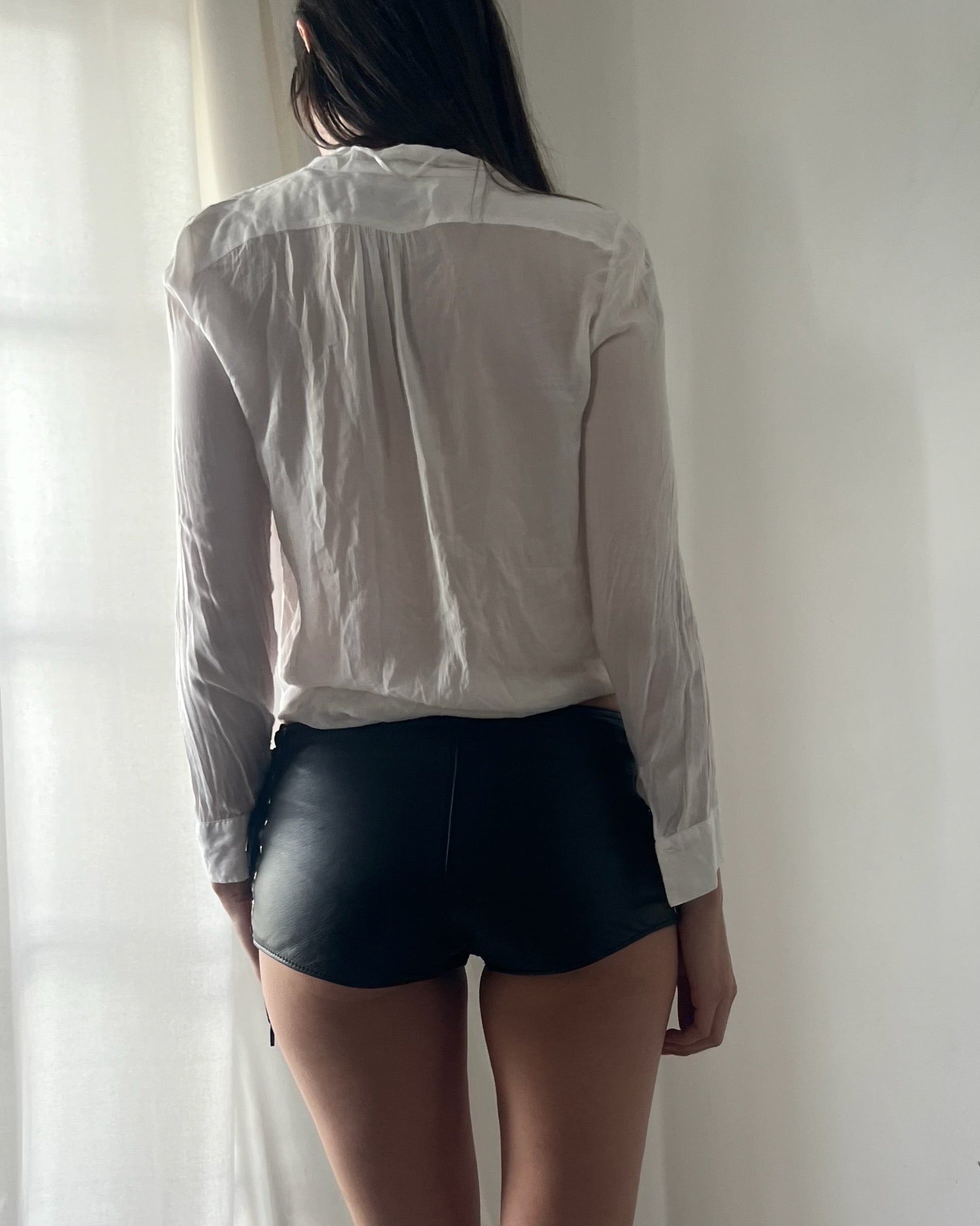 2000s white plunge blouse top