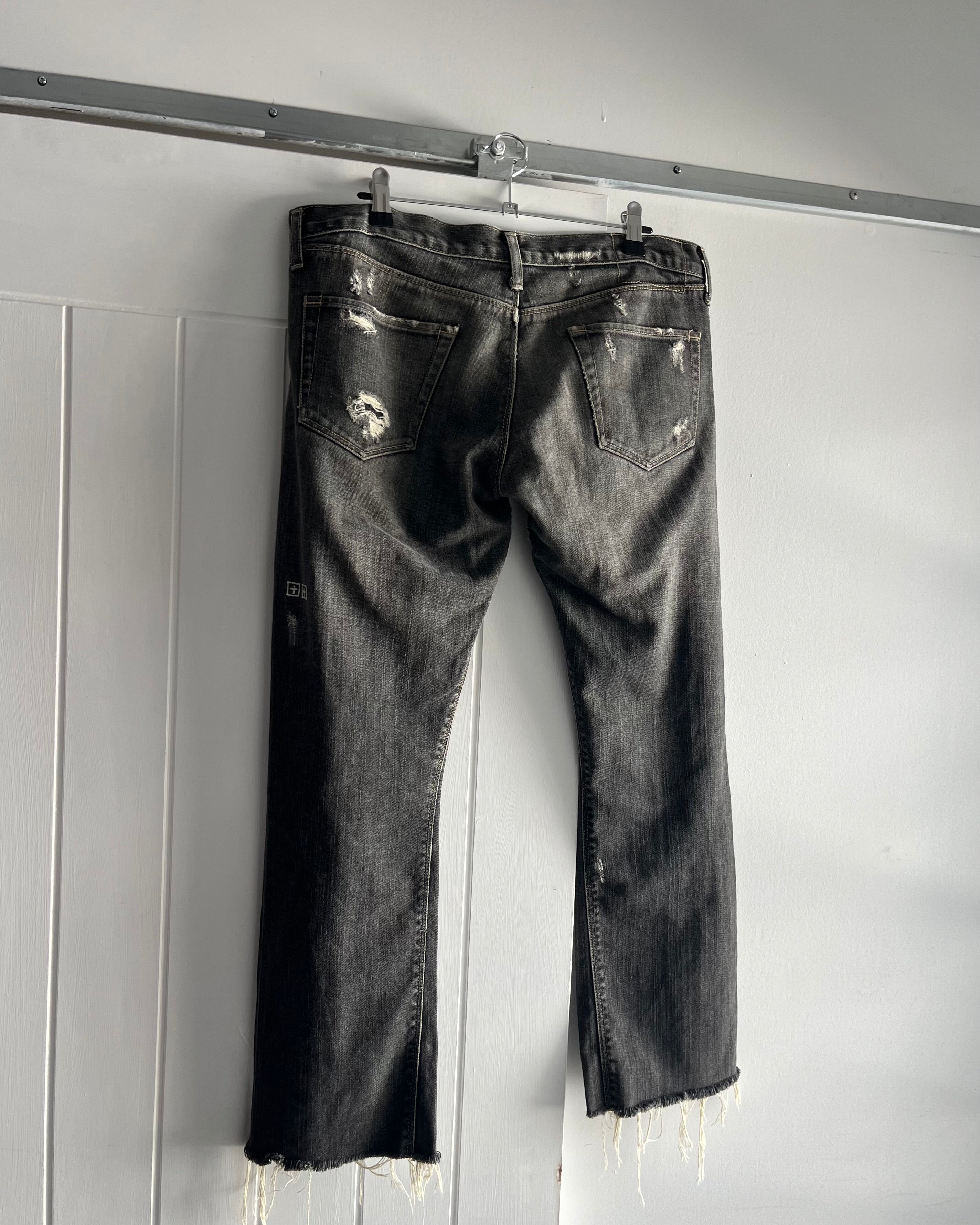 2000s grey wash distressed jeans