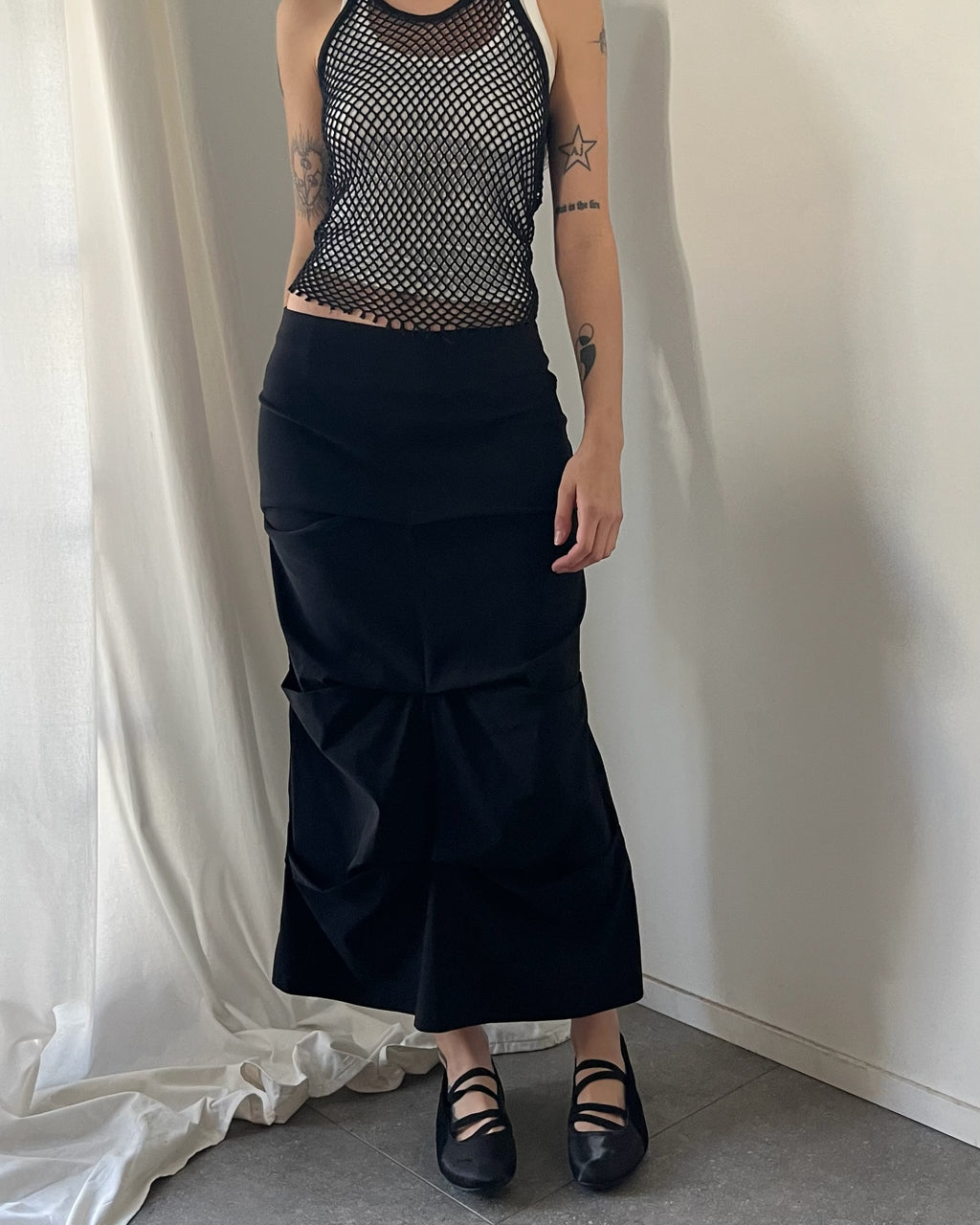 2000s black ruched tech midi skirt
