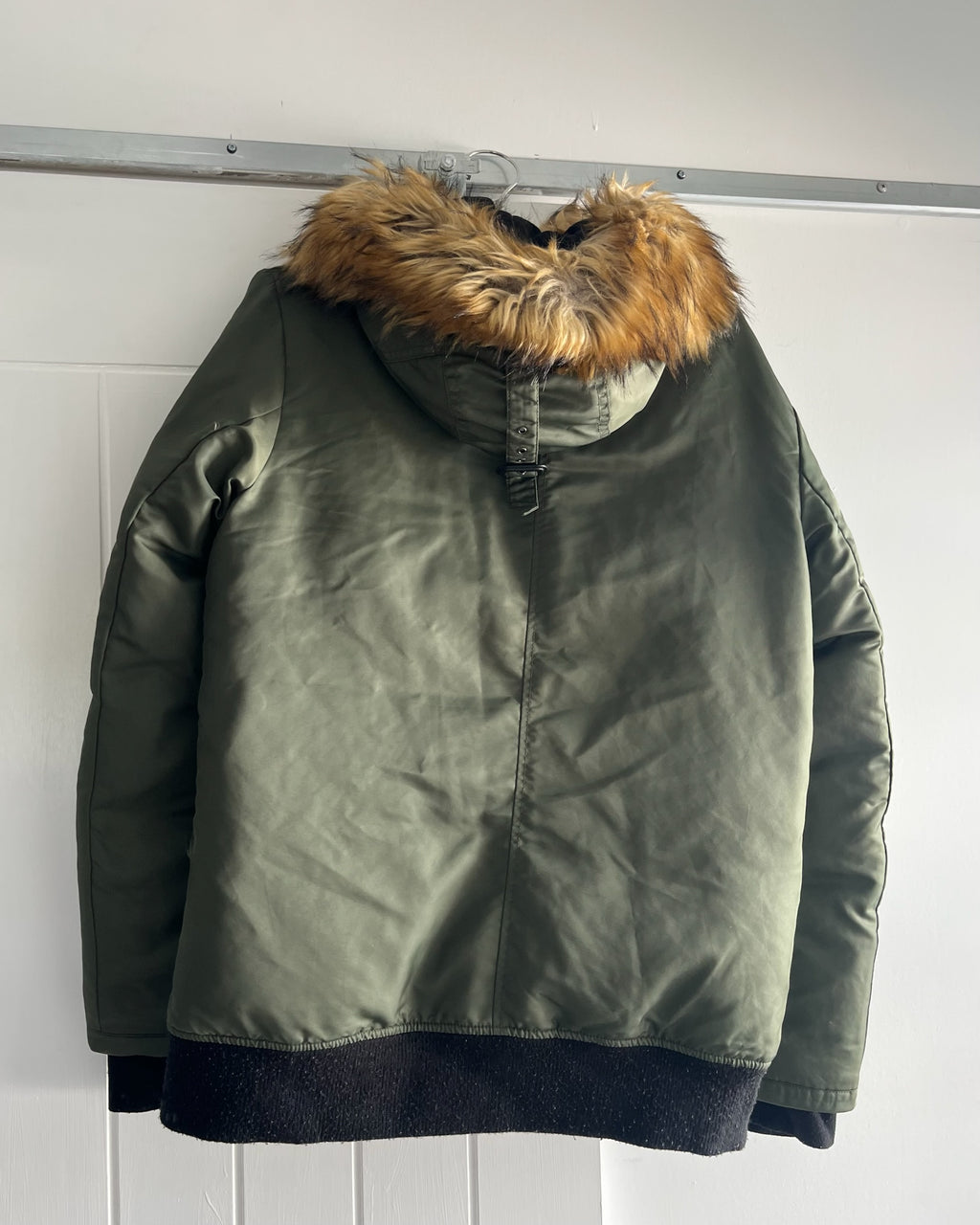 2000s khaki puffer jacket