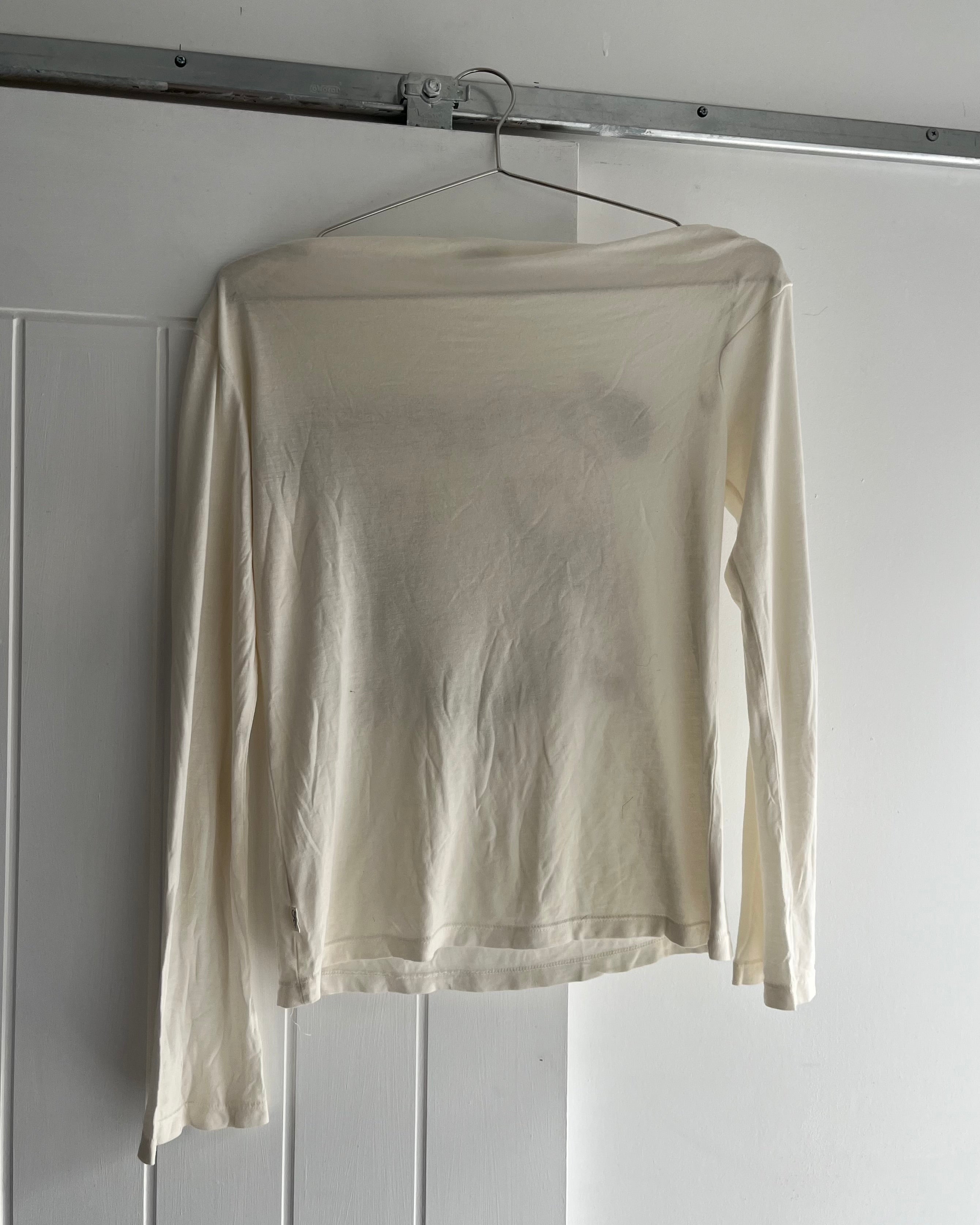 2000s white printed off shoulder top