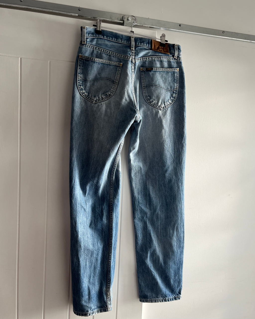 90s relaxed light wash Lee jeans