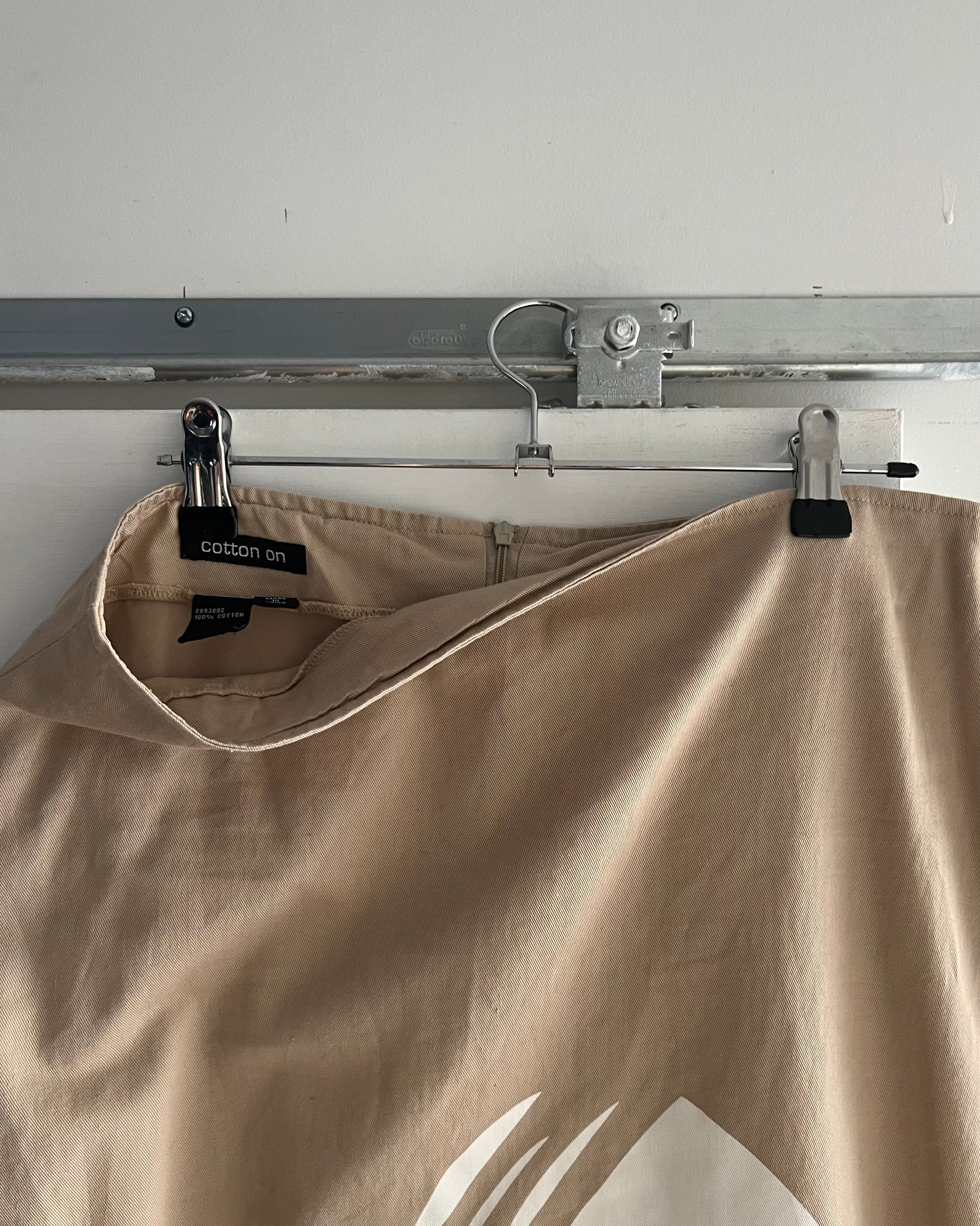 2000s tan screen printed midi skirt